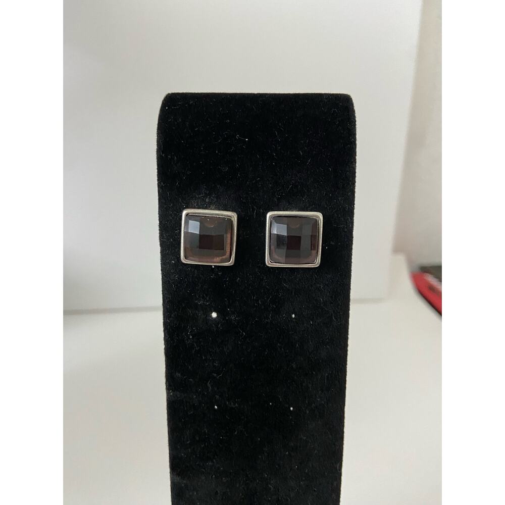 brown square earrings